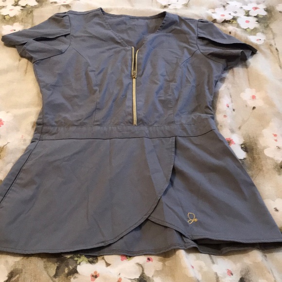 Jaanuu scrub set - Picture 2 of 3